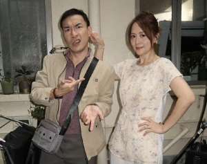 本港台女主播(香港知名女星复出拍剧，状态冻龄依旧甜美，直播大方发红包宠粉)