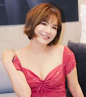 台湾no.1女主播(台湾15位知名美女主持人一览，风华正茂，巾帼不让须眉)