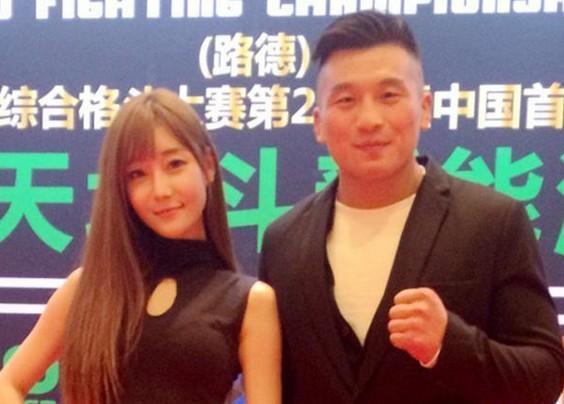 韩国最美搏击女郎热恋中国人，男主是综合格斗世界冠军