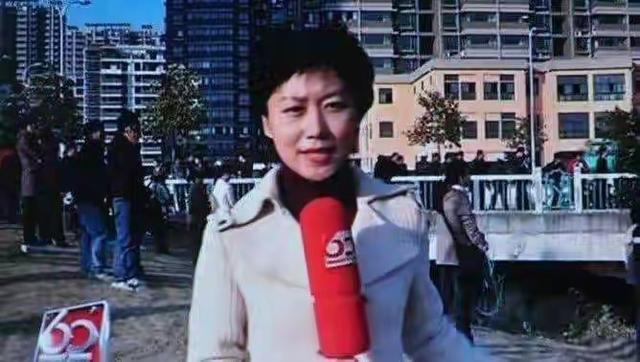 主持人魏笑:新婚第二天车祸离世,丈夫抱着遗体不愿放手