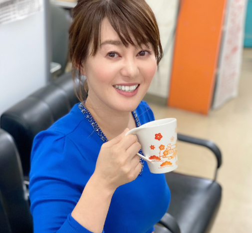 前日本NHK“巨乳”女主播惨遭网络暴力,被迫辞职后大拍写真“报复”流言