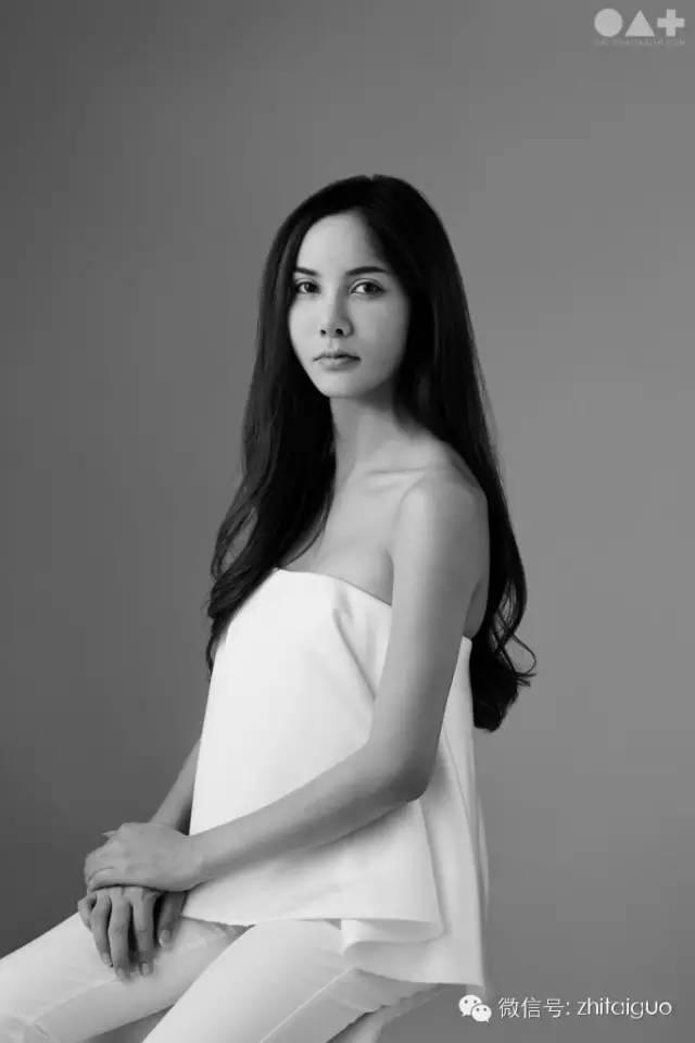 “秀气”还是“英气”？2016蒂芙尼变性美女素颜大比拼！