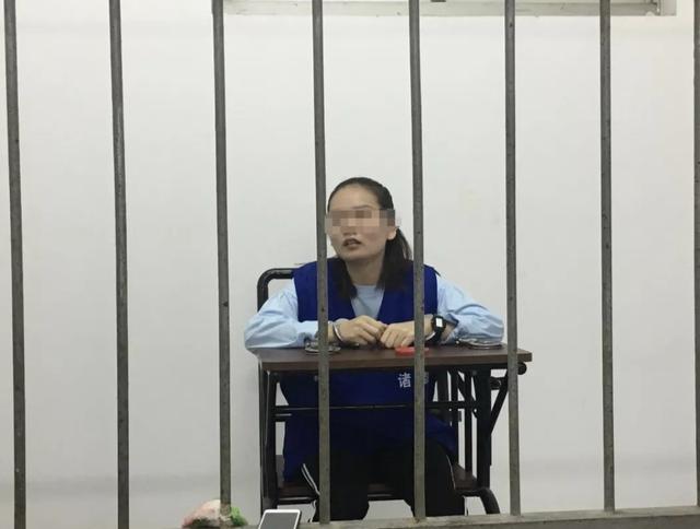 “黄鳝门”女主播一审获刑1年9个月!涉案平台非法牟利700万