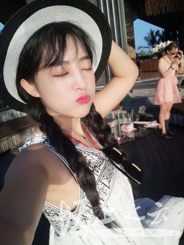 除了Miss、小苍,CF也有不卖肉靠实力的电竞美女主播
