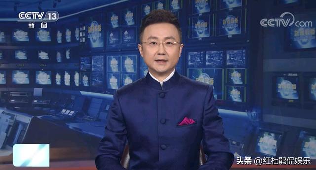 30位央视新闻主播的春节出镜服装,让人赏心悦目,谁搭配最好看?