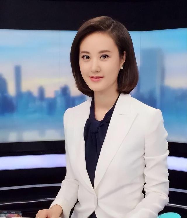 央视二十位著名女主持人排名