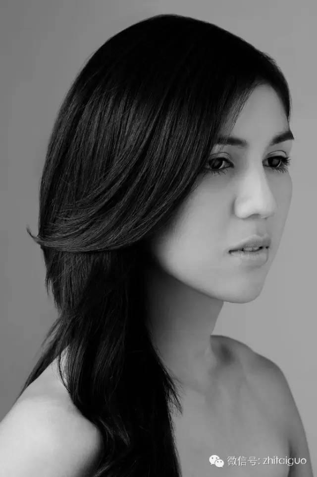“秀气”还是“英气”？2016蒂芙尼变性美女素颜大比拼！