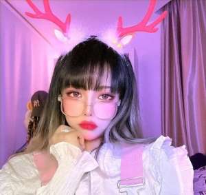 收入最高网络女主播(百万粉丝网红顾茜茜公开惊人收入，日赚数十万引发热议)