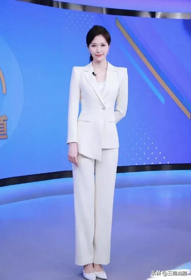 中国最好看最有韵味的十六个美女主持人