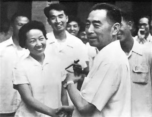 “江姐”于蓝:19岁嫁给29岁田方,为照顾继子选择流产,99岁去世