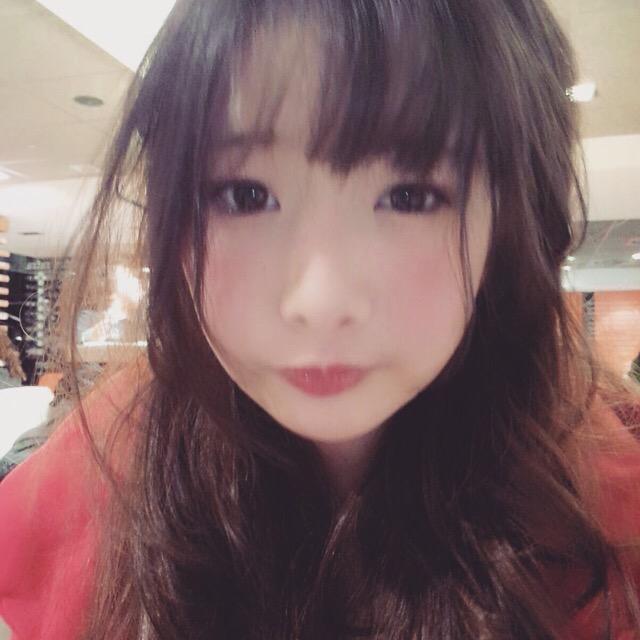 cosplay的美少女加上可爱又萌萌的小虎牙