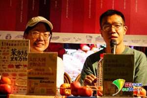 仙贝女主播(儿童科普绘本《菜市场里有万物》：菜市场里有万物，也有人间的美好)