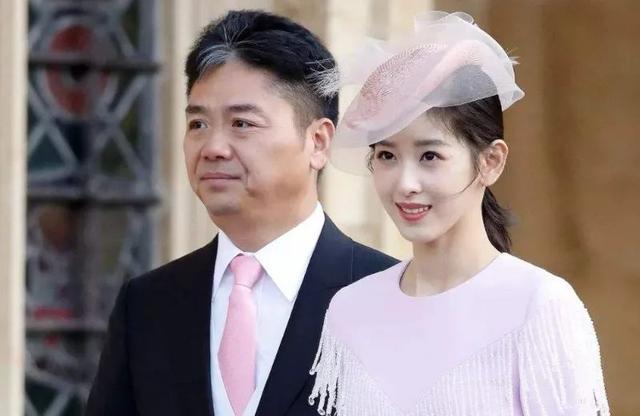 奶茶妹妹身价近600亿?李佳琦卖上千颗钻石