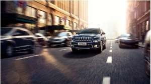 乐视体育女主播张睿(全新Jeep自由光首冠乐视体育《星球大战》 向体育大年发动新攻势)