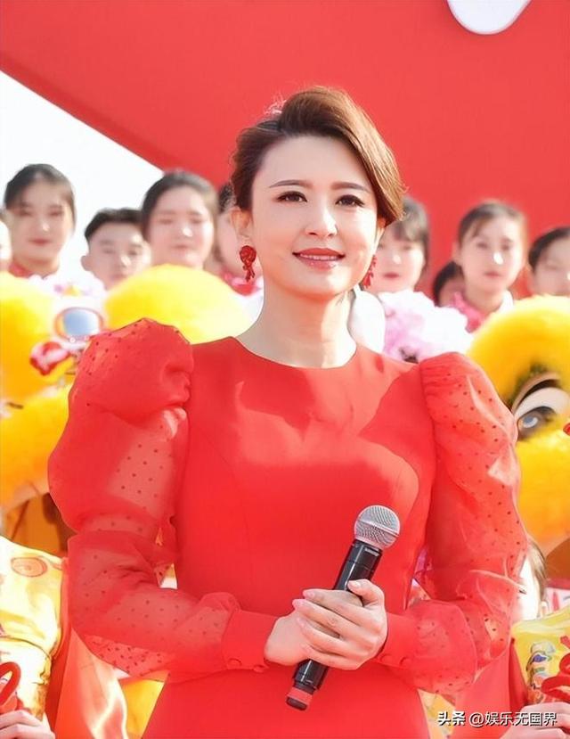 山西籍10位美女主持人,李文静被称为央视最俏皮女主播