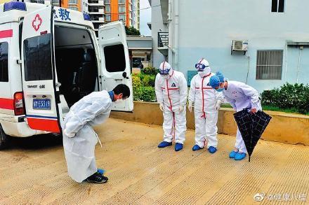 广西“小汤山”医院第八批确诊患者出院 目前已有48人康复