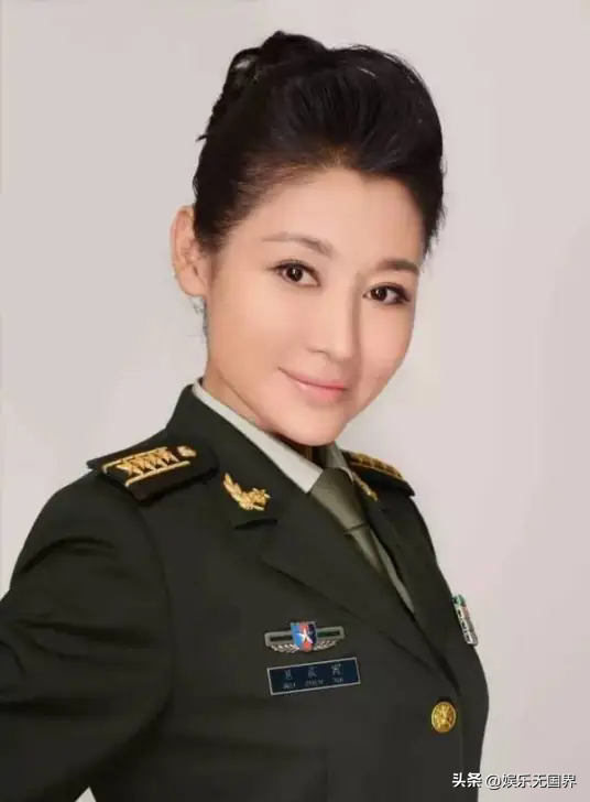 山西籍10位美女主持人,李文静被称为央视最俏皮女主播