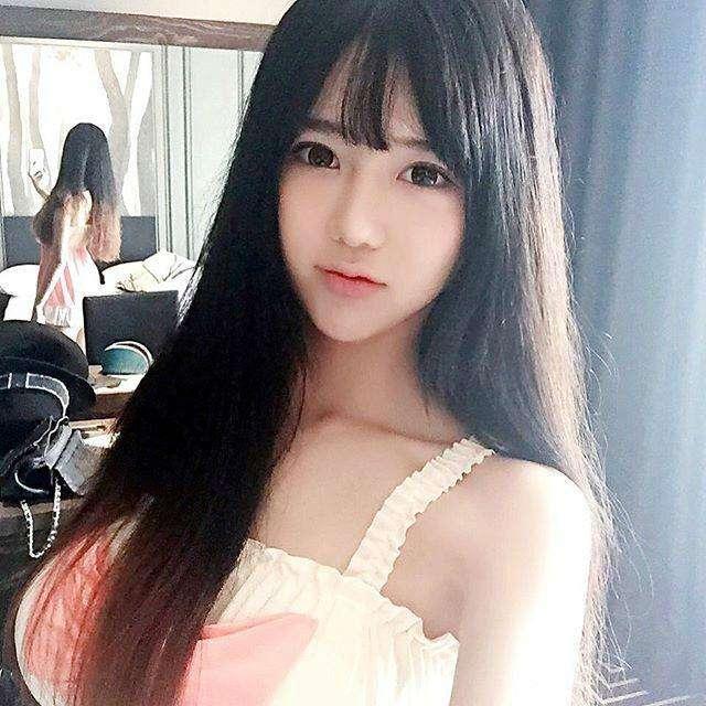都是哪些人给女主播刷几十万甚至上百万的礼物？土豪？神豪？