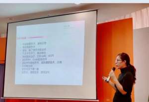 女主播电击肛门(肛门火辣辣的痛，都是痔疮“搞得鬼吗？)