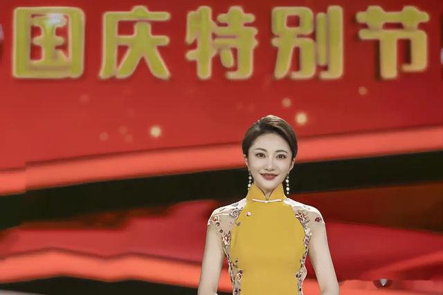 10个大美女,是央视各频道的“当家花旦”,最性感的是“六公主”