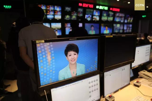 CGTN女主播刘欣与FOX女主播翠西电视交锋