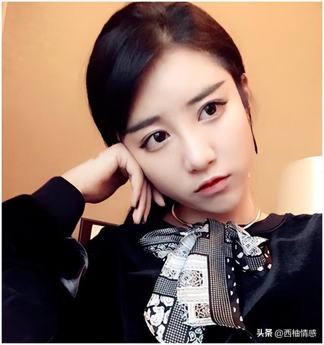 月薪五万女主播与富二代小伙相亲遭拒:怕被绿