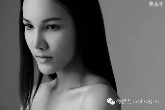 “秀气”还是“英气”？2016蒂芙尼变性美女素颜大比拼！