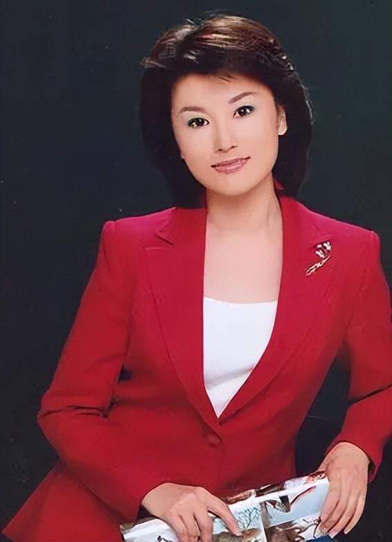 工人出身的女主播和佳:一路奋斗到央视,风光背后有心酸