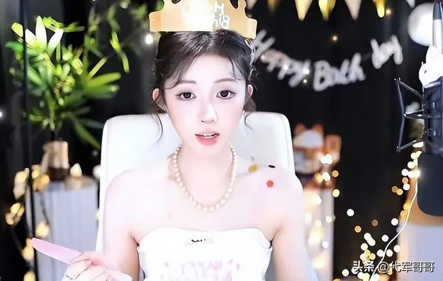 又一位25岁女主播不幸去世,颜值身材绝美,死因曝光让人唏嘘