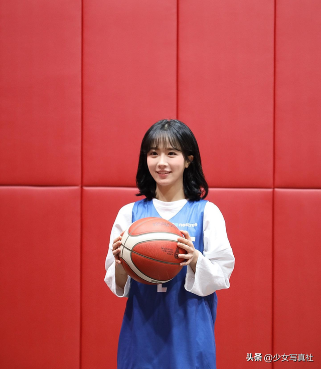 清纯可爱,韩国人气女主播Daybymin