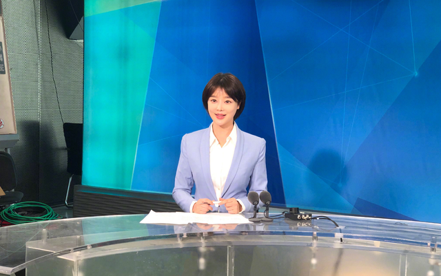 央视美女主播胡蝶:父亲人生梦想引路人她闪婚著名导演真的幸福吗