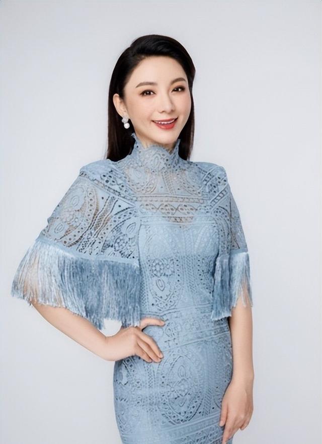 广东电视台13位美女主持人,谁是你心目中的偶像