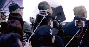 afreecatv跳舞女主播(移动直播爆发 酝酿“主流社交”)