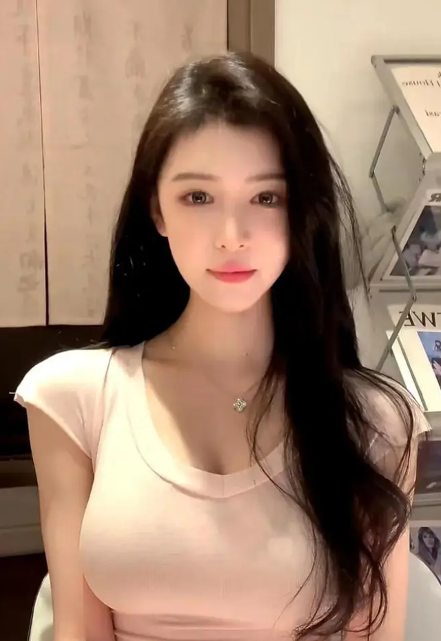 可以拒绝大哥,但不要嘲笑大哥,虎牙女主播酷萱被害疑似与此有关