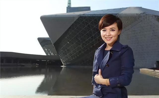 干练短发的主持人，是《广东新闻联播》第一美女吗？