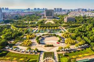 蜜桃秀艾青女主播(森林滨州：黄河三角洲腹地的壮美)