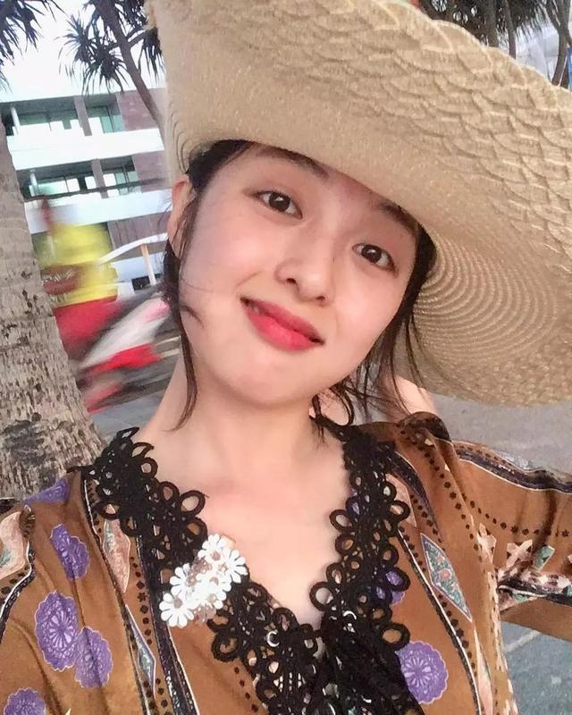 韩国95后“水蜜桃系”少女 也太甜了吧!!!
