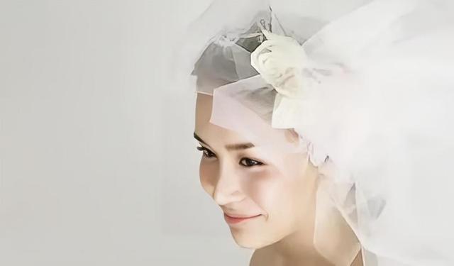 “变性人”河莉秀:结婚后,老公跑了,自己身体垮了,后来怎样?