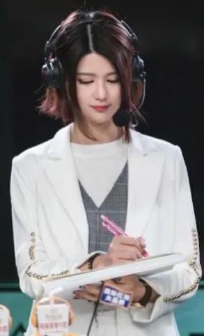 盘点那些年LOL美女解说主持,有人风光无限?有人销声匿迹?