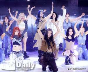 熊猫女主播金宝拉热舞(韩国女团劲歌热舞，身材傲人，参加迷你专辑发行纪念Showcase)