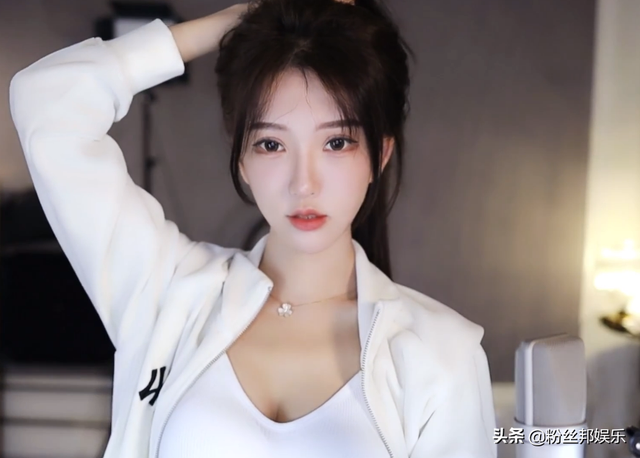 女主播情人节停播,解释“凑巧”是生理期,被自己粉丝质疑