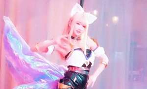 虎牙跳舞星女主播(虎牙又添顶级主播，怀空空亲自热舞接待，网友：女神这鼻血止不住)