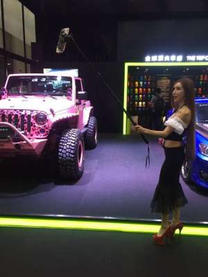 女主播王瑞儿(网红女主播王瑞儿 完美转型（组图）)