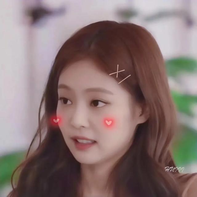 BLACK PINK成员Jennie奶里奶气可爱头像