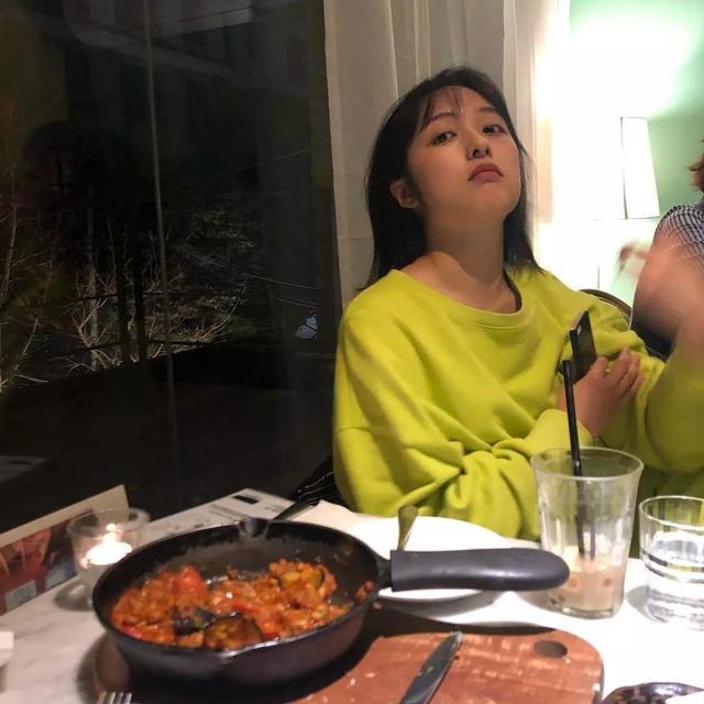 韩国95后“水蜜桃系”少女 也太甜了吧!!!
