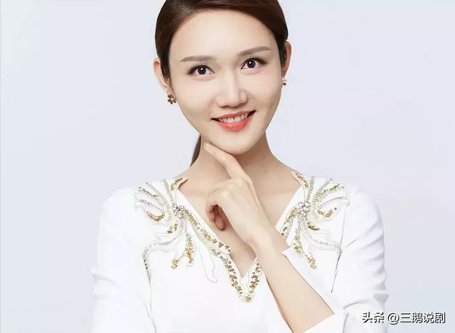 央视最漂亮的女主持人，个个才华横溢貌美如花，你更喜欢谁？