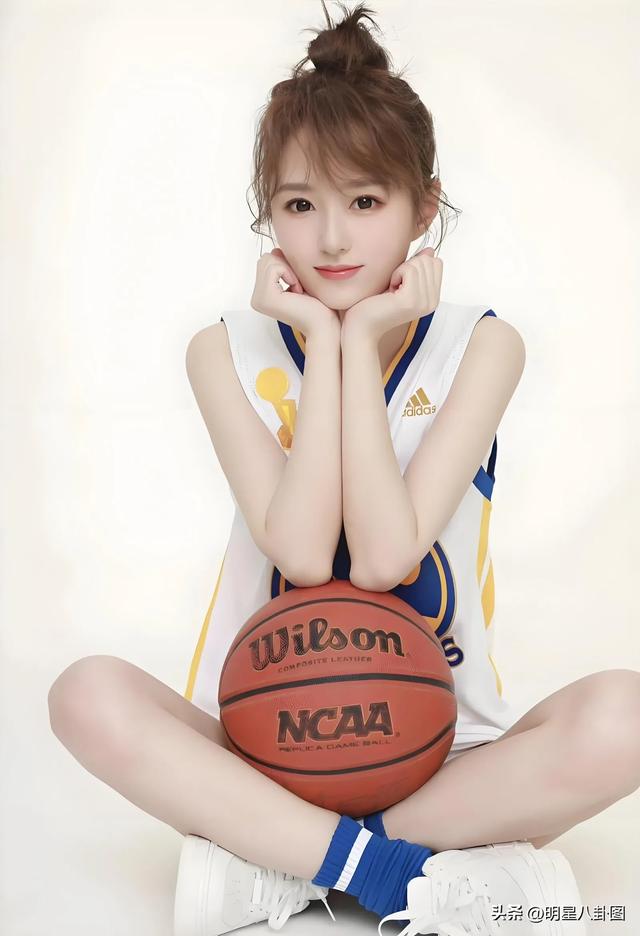 惊艳!11位腾讯体育美女主播身材爆表,比赛竟成配角?(附写真)