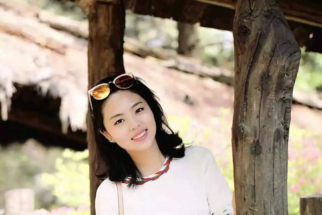 「勤勉」美女主播系列之苑劲龄 美丽且勤勉的专业媒体人!