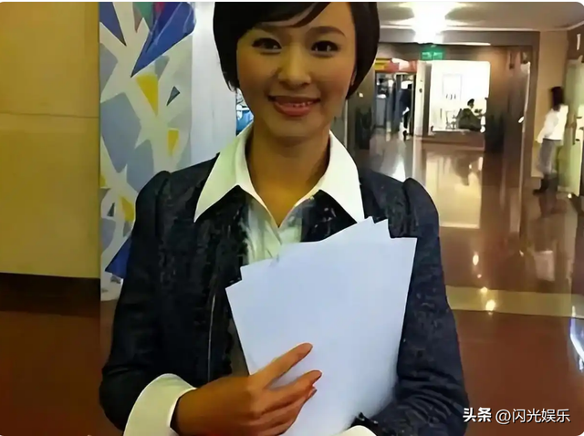 欧阳夏丹消失3年后大变身!46岁未婚失业,抖音晒素颜惊呆网友