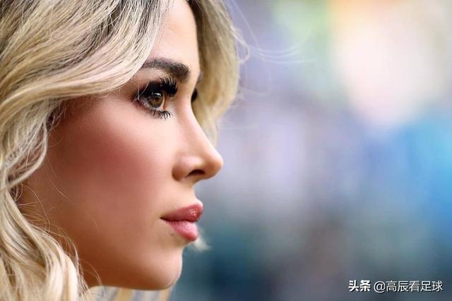 意甲最美女主播撩动了谁的心?她与伊布约会、和米兰王子打网球